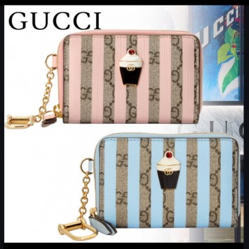 Gucci【グッチ】エナメルアイス入り ジップカードケース