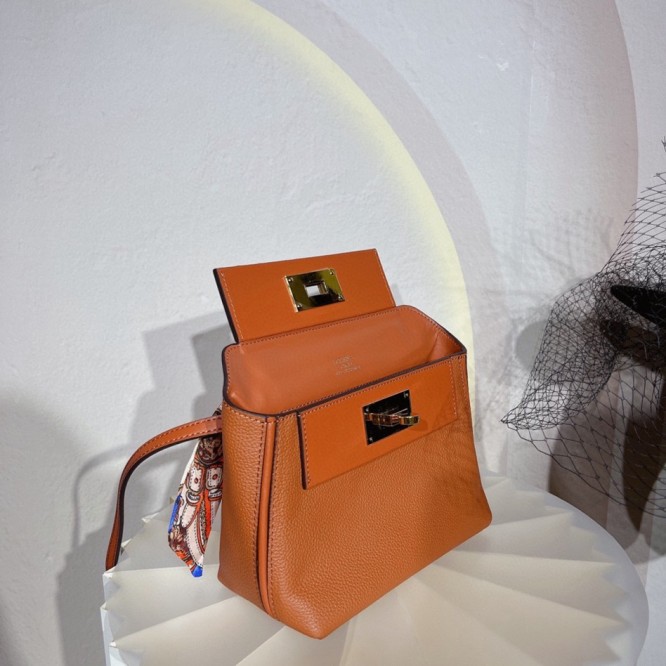 Hermes エルメス 2424mini☆  ショルダーバッグ 手提げ袋 肩掛け
