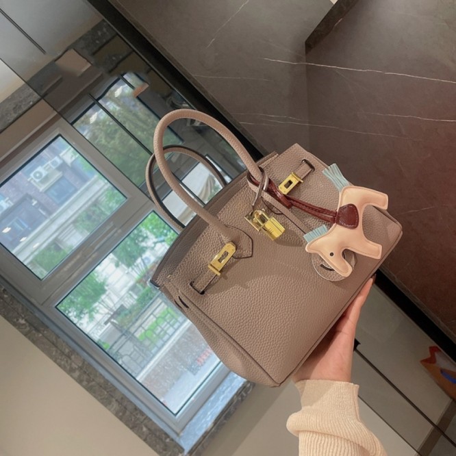 Hermes エルメス ☆ 2021年最新なクラシックな birkin ショルダーバッグ 手提げ袋 肩掛け