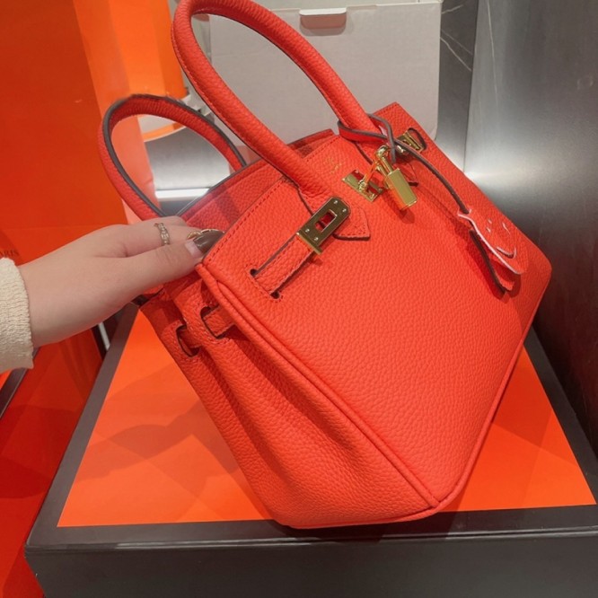 Hermes エルメス ☆ 2021年最新なクラシックな birkin ショルダーバッグ 手提げ袋 肩掛け け
