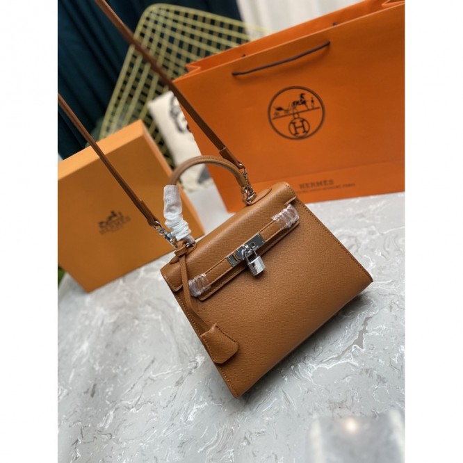 Hermes エルメス ☆ 2021年最新なクラシックな Kelly ショルダーバッグ 手提げ袋 肩掛け