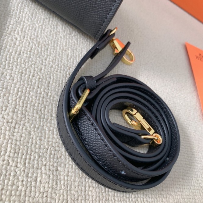 Hermes エルメス ☆ 2021年最新なクラシックな Kelly ショルダーバッグ 手提げ袋 肩掛け