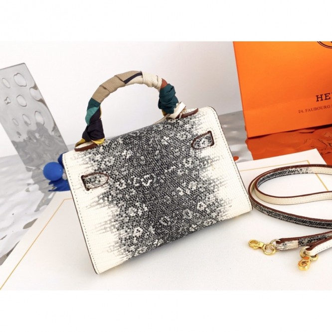 Hermes エルメス ☆ 2021年最新なクラシックな Kelly ショルダーバッグ 手提げ袋 肩掛け