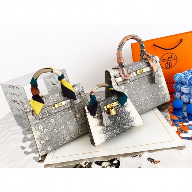 Hermes エルメス ☆ 2021年最新なクラシックな Kelly ショルダーバッグ 手提げ袋 肩掛け