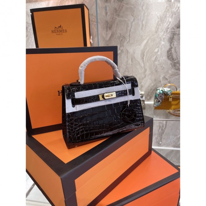 Hermes エルメス ☆ 2021年最新なクラシックな Kelly ショルダーバッグ 手提げ袋 肩掛け