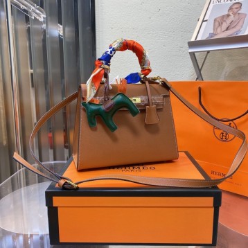 Hermes エルメス ☆ 2021年最新なクラシックな ショルダーバッグ 手提げ袋 肩掛け Hermes エルメス ☆ 2021年最新なクラシックな ショルダーバッグ 手提げ袋 肩掛け