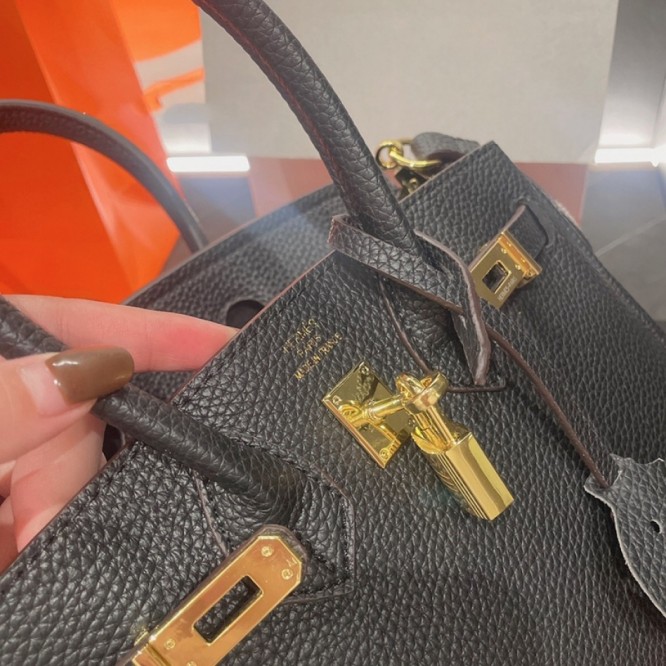 Hermes エルメス ☆ 2021年最新なクラシックな birkin ショルダーバッグ 手提げ袋 肩掛け