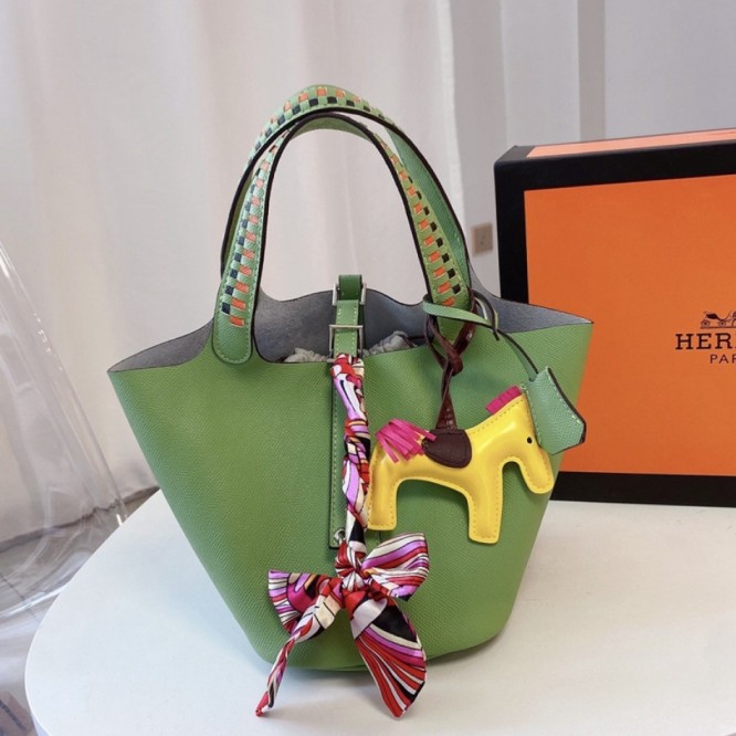 Hermes エルメス ☆ 2021年最新なクラシックな 手提げ袋