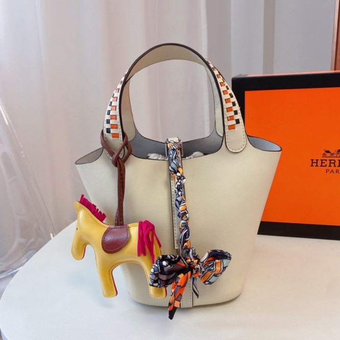 Hermes エルメス ☆ 2021年最新なクラシックな 手提げ袋