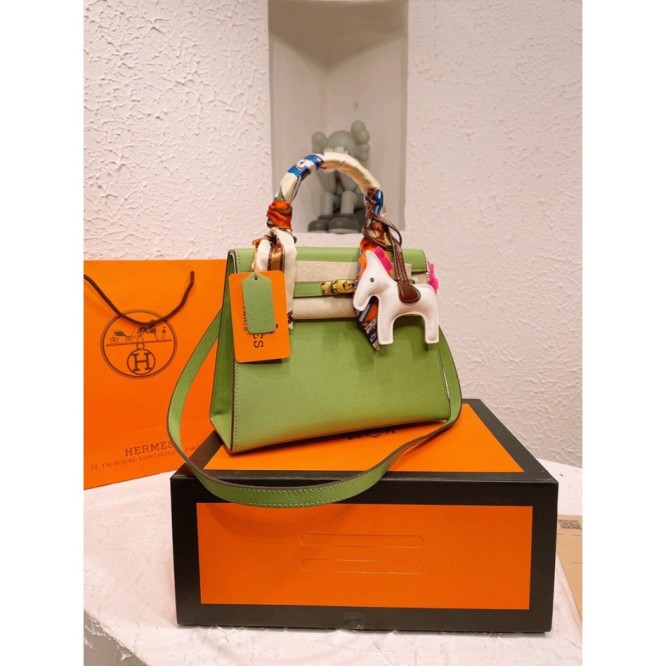 Hermes エルメス ☆ 2022年最新なクラシックな 手提げ袋