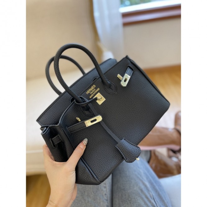 Hermes エルメス ☆ 2021年最新なクラシックな birkin ショルダーバッグ 手提げ袋 肩掛け