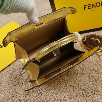 FENDI PEEKABOO フェンディ ピーカブー ミニ FENDI PEEKABOO フェンディ ピーカブー ミニ