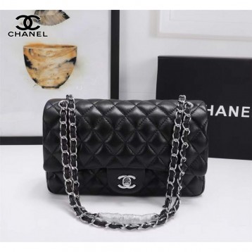 Chanel シャネル 大きなクラシックなハンドバッグ