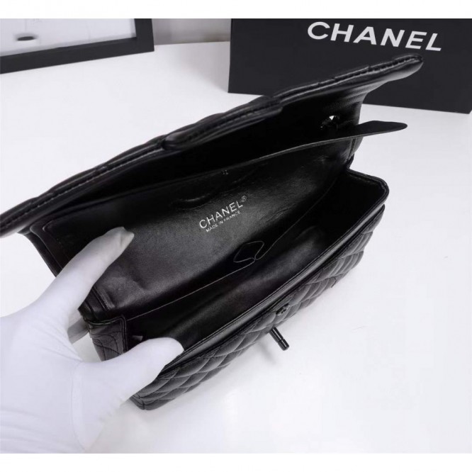 Chanel シャネル 大きなクラシックなハンドバッグ