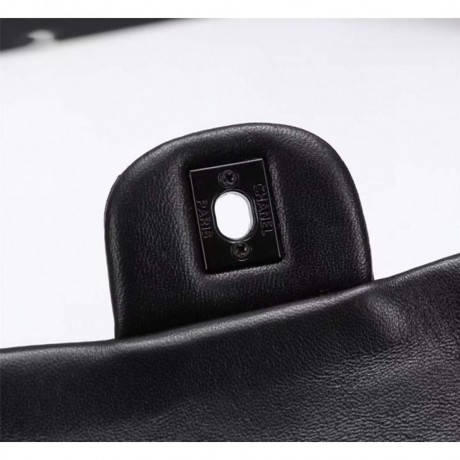 Chanel シャネル 大きなクラシックなハンドバッグ
