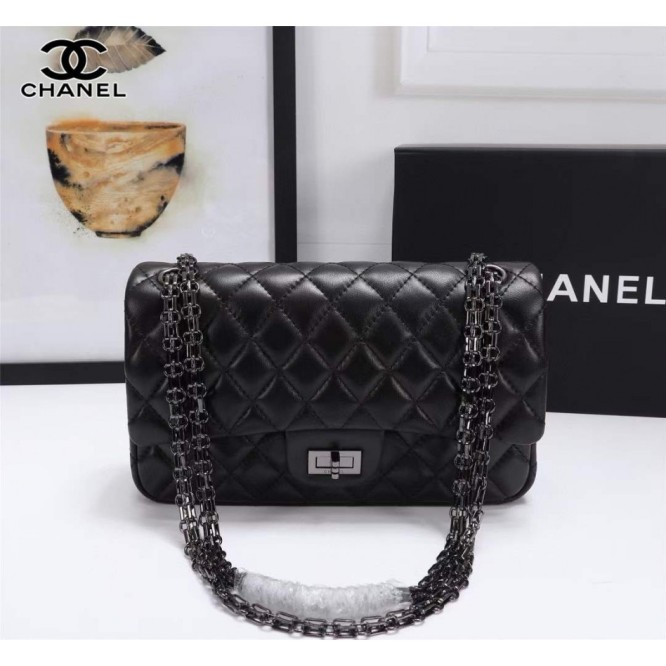 Chanel シャネル 大きなクラシックなハンドバッグ