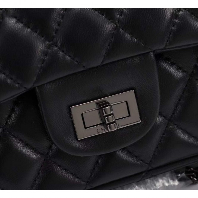 Chanel シャネル 大きなクラシックなハンドバッグ