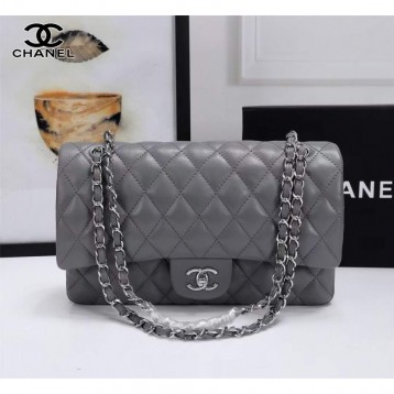Chanel シャネル 大きなクラシックなハンドバッグ