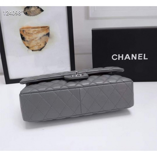Chanel シャネル 大きなクラシックなハンドバッグ
