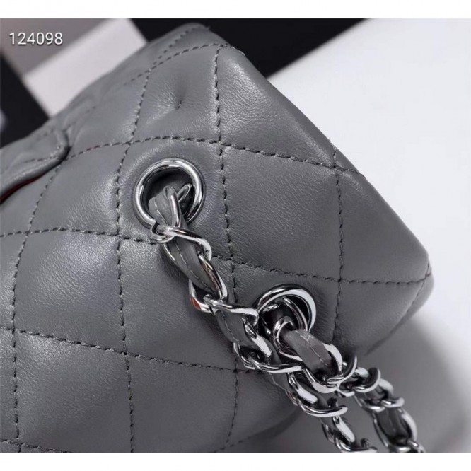 Chanel シャネル 大きなクラシックなハンドバッグ