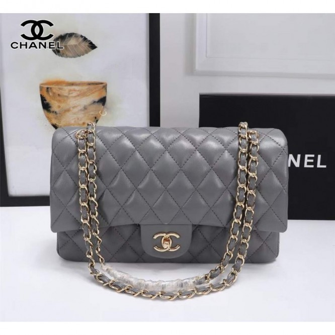 Chanel シャネル 大きなクラシックなハンドバッグ