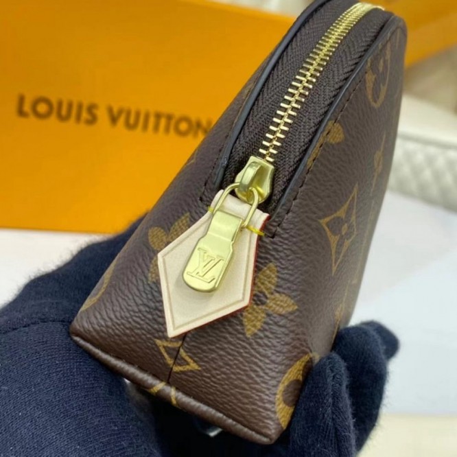 LOUIS VUITTON M47515  ポシェット・コスメティック財布キーケース