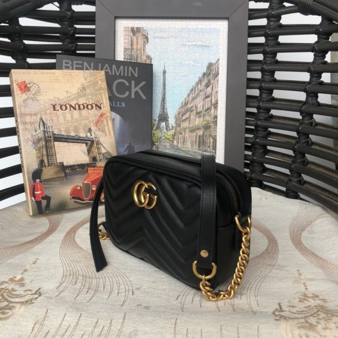 Gucci〔GGマーモント〕 キルティング ミニバッグ448065