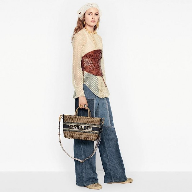 【DIOR】新木優子さん愛用！夏スタイルにぴったり☆カゴバッグWICKER