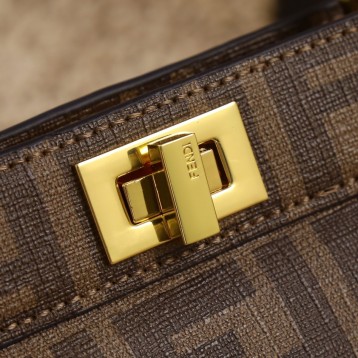 FENDI PEEKABOO フェンディ ピーカブー ミニ FENDI PEEKABOO フェンディ ピーカブー ミニ