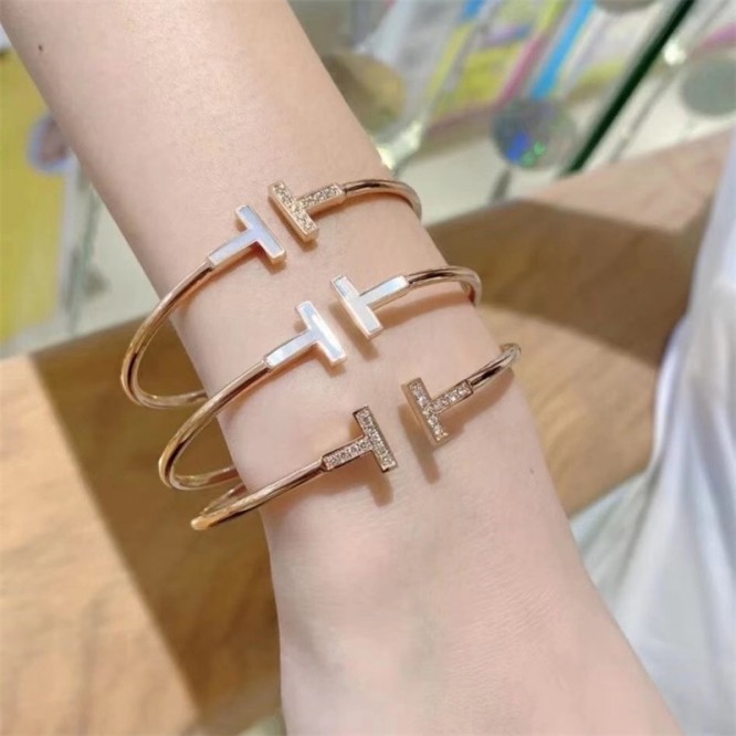 ★1126新品★Tiffany ティファニー ワイヤー ブレスレット ローズゴールドにダイヤモンドとマザーオブパール GRP11104