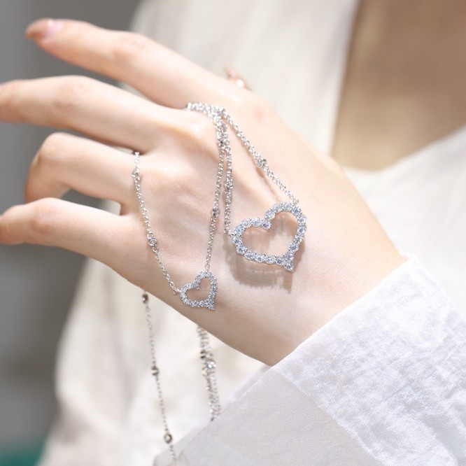 ★1129新品★Tiffany ティファニー ハート ペンダント 61101217
