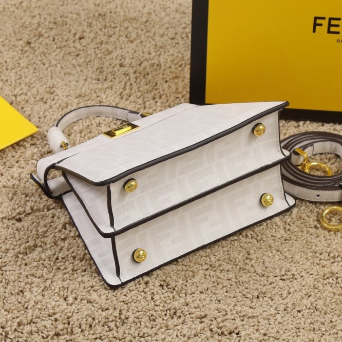 FENDI PEEKABOO フェンディ ピーカブー ミニ