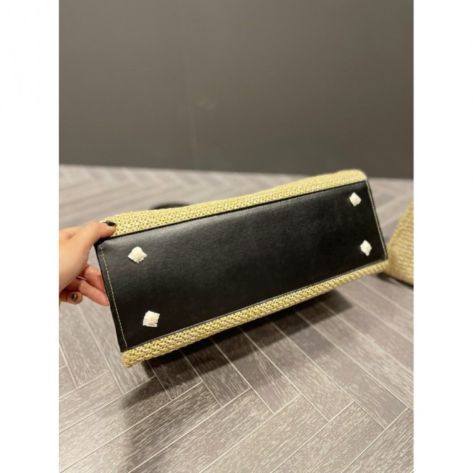FENDI フェンディ なクラシックな ショルダーバッグハンドバッグ