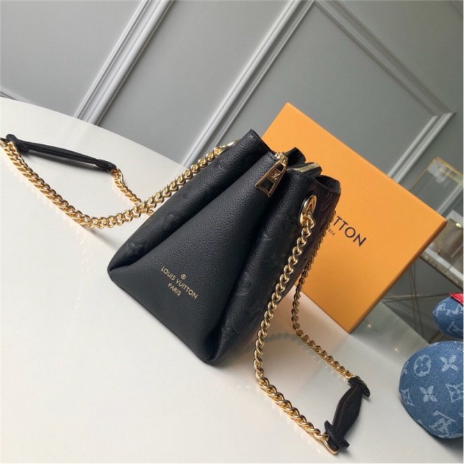 Louis Vuitton M43748 SURÈNE BB 
