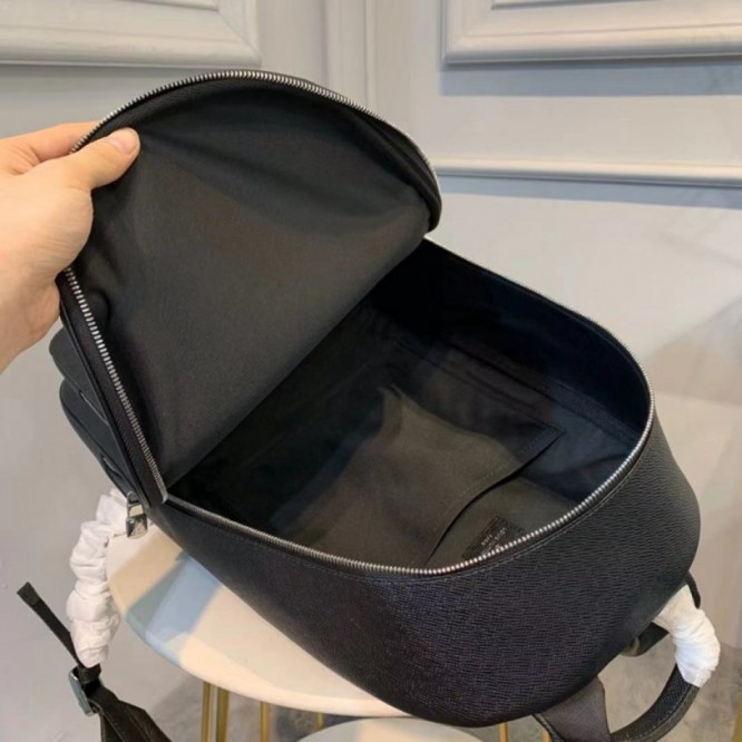 LOUIS VUITTON M30258  アレックス・バックパック