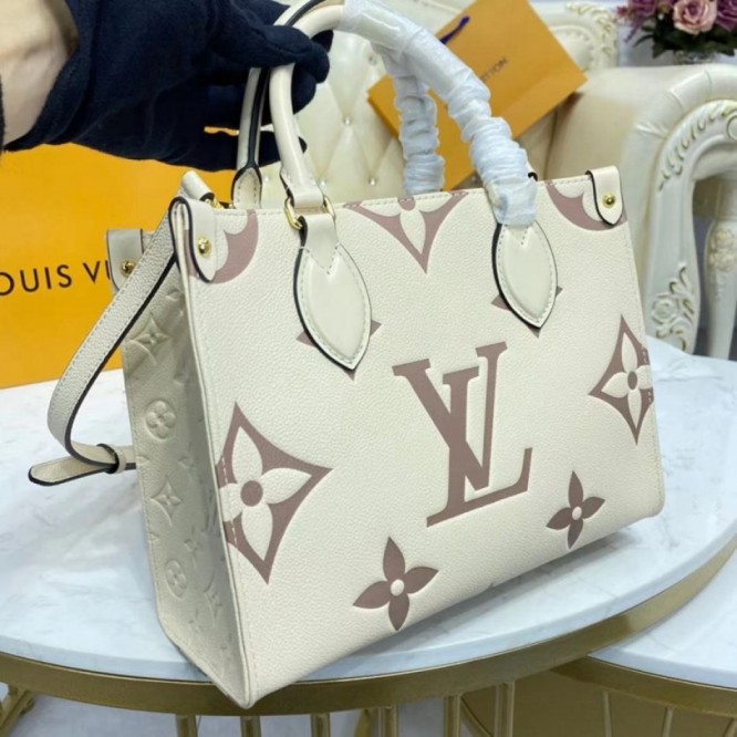 LOUIS VUITTON M45654  オンザゴー PM