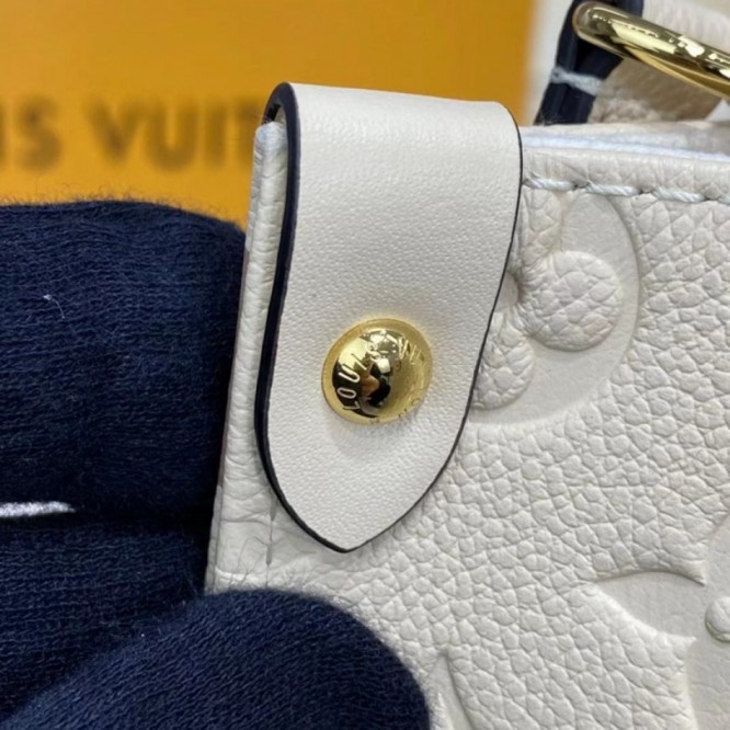 LOUIS VUITTON M45654  オンザゴー PM