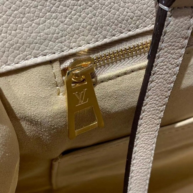 LOUIS VUITTON M45081  オンザゴー GM