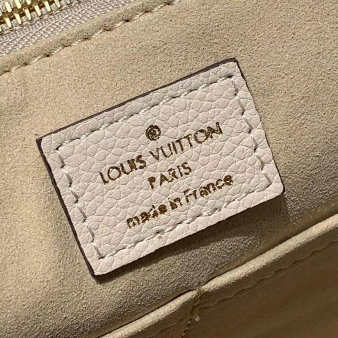 LOUIS VUITTON M45081  オンザゴー GM