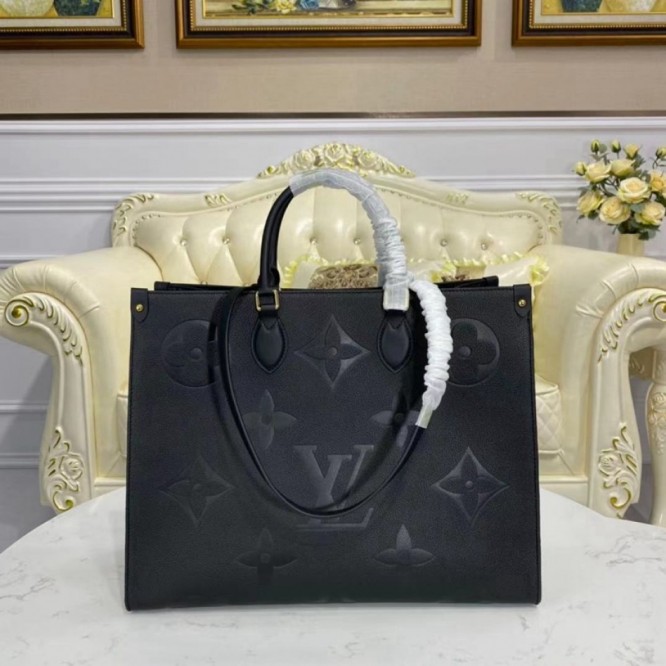 LOUIS VUITTON M44925  オンザゴー GM