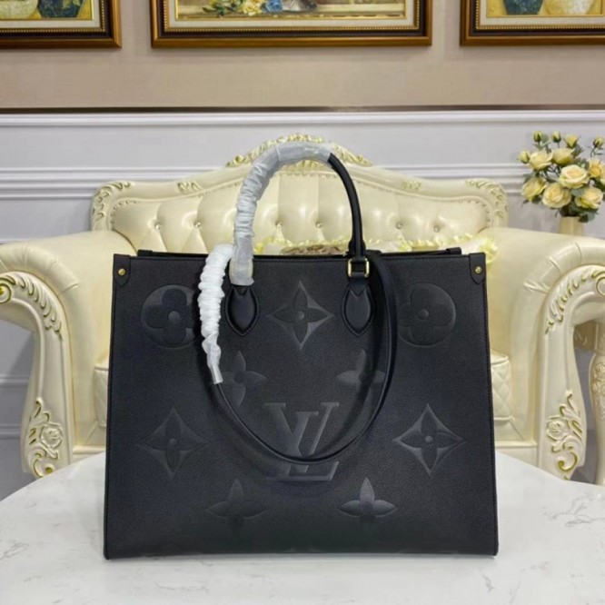 LOUIS VUITTON M44925  オンザゴー GM