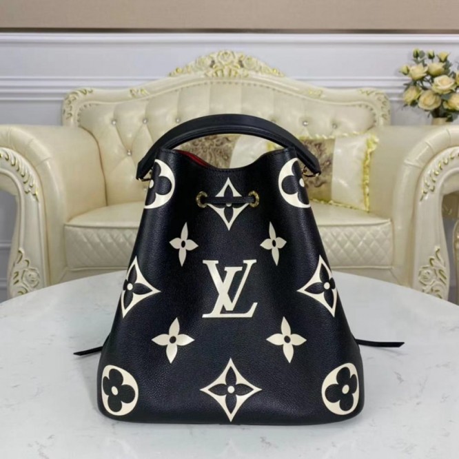 LOUIS VUITTON M45497 ネオノエ MM