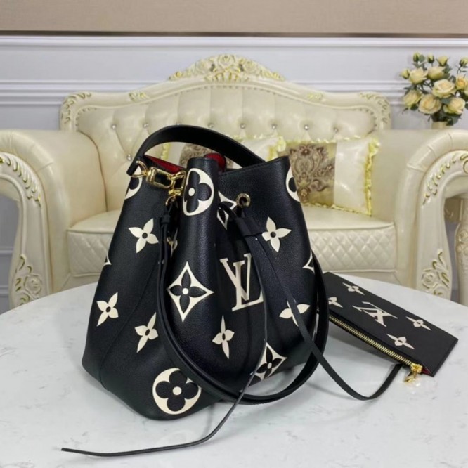 LOUIS VUITTON M45497 ネオノエ MM