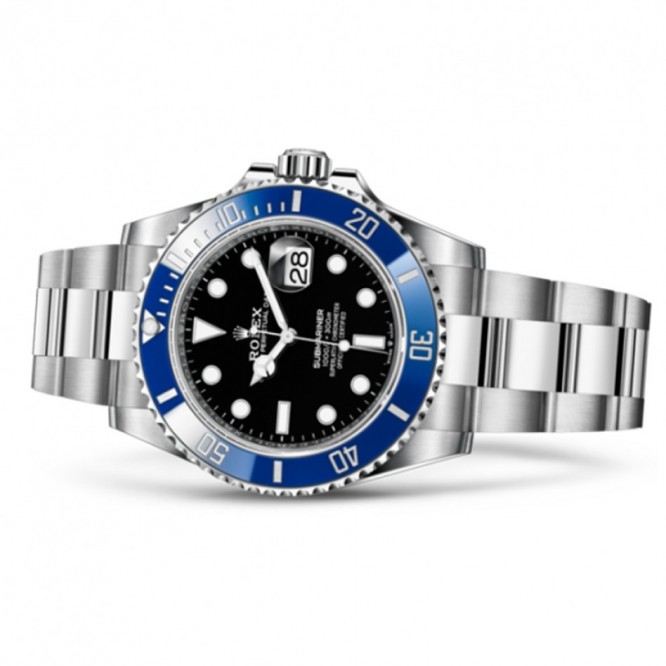 126619 サブマリーナー デイト オイスター、41 mm、ホワイトゴールド