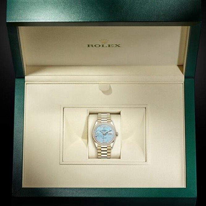 128348 デイデイト 36 オイスター、36 mm、イエローゴールド、ダイヤモンド