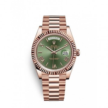 228235 デイデイト 40 オイスター、40 mm、エバーローズゴールド