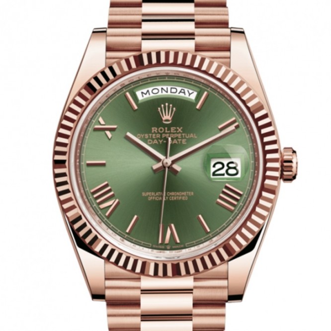 228235 デイデイト 40 オイスター、40 mm、エバーローズゴールド