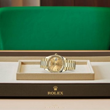 228238 デイデイト 40 オイスター、40 mm、イエローゴールド 228238 デイデイト 40 オイスター、40 mm、イエローゴールド