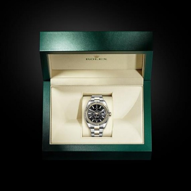 326933 スカイドゥエラー オイスター、42 mm、オイスタースチール＆イエローゴールド