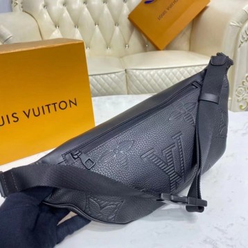 LOUIS VUITTON M57289  ディスカバリー・バムバッグ NM LOUIS VUITTON M57289  ディスカバリー・バムバッグ NM